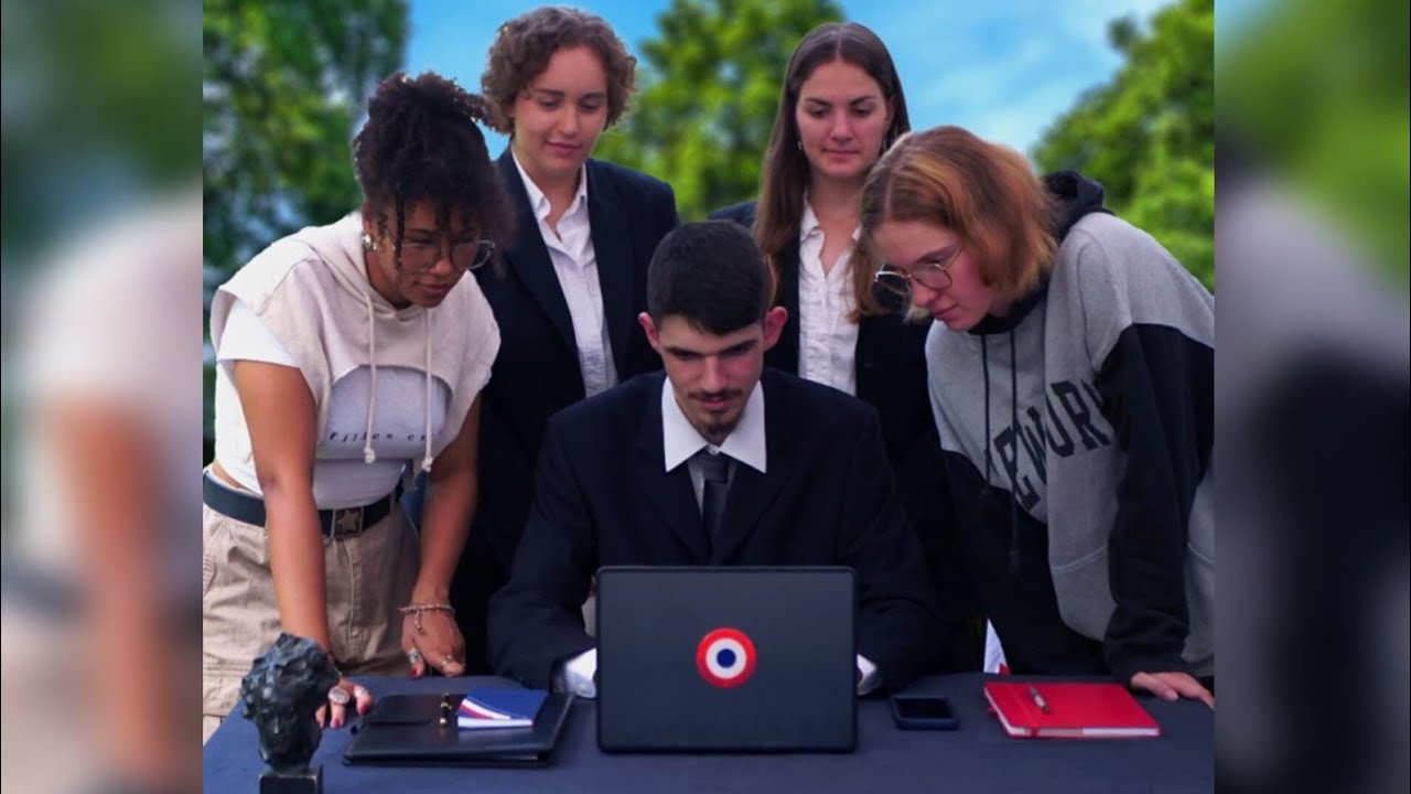 Miniature de la vidéo ESPRITS LIBRES - Court Métrage 2024 du film ESPRITS LIBRES