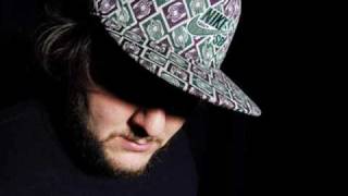 Ante Perry Vs Babylon Robots - 3Am (Original Mix)