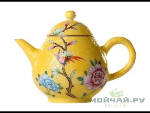 Teapot # 26306, Jingdezhen porcelain, hand painting, 185 ml.