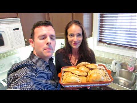 BEEF EMPANADAS HEAVEN by Mama Bee