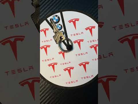 Welches wirst du wählen?🤫 #bmw #bmwm5 #tesla #watch