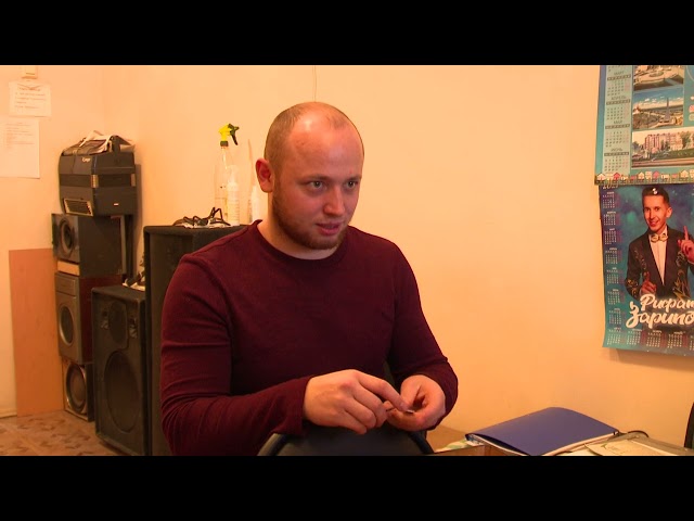 Мамадышец Рустам Гиниятов занимается ремонтом и реставрацией гармоней