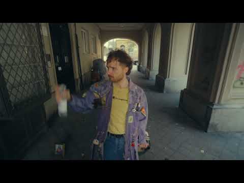 Young Majré - Csak Jézus Krisztus jóképűbb nálam (Azt mondják)