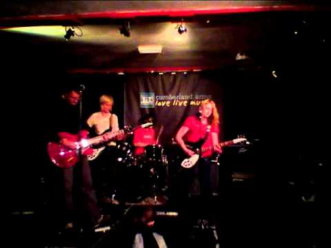 Pale Man Made - Pinches - Cumberland Arms 17-7-11