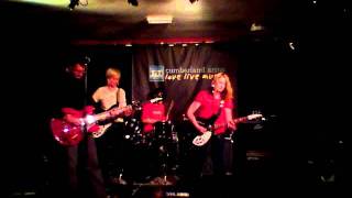 Pale Man Made - Pinches - Cumberland Arms 17-7-11