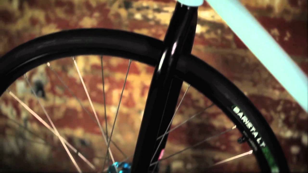 2011, Leaf Automatic 26