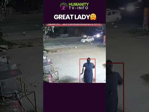 The lady saved other people | #shorts #respect #humanity