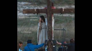 Las Hormigas - Rooney Mara echándose un cigarro