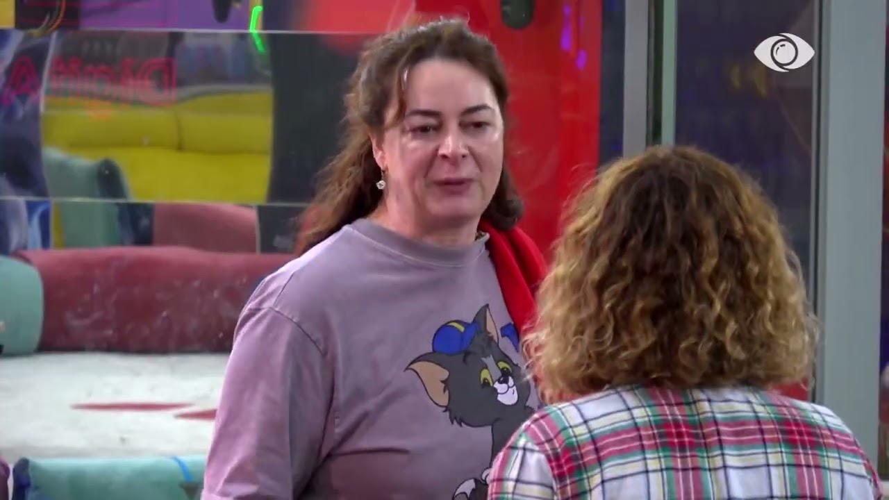 Egla dhe Julia, një raport mes ofendimesh dhe ngacmimesh të ashpra