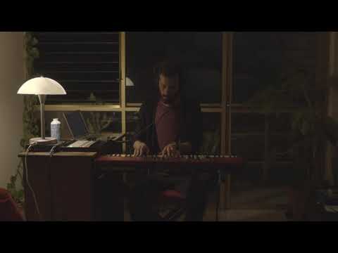 jiony - La Nueva Mortalidad (live)