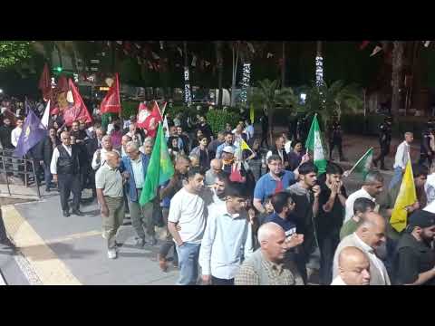 Adana'da "Barış İçin Bir Adım At" Yürüyüşü Saatler Sonra Polis Kuşatması Altında Yapılabildi. 
