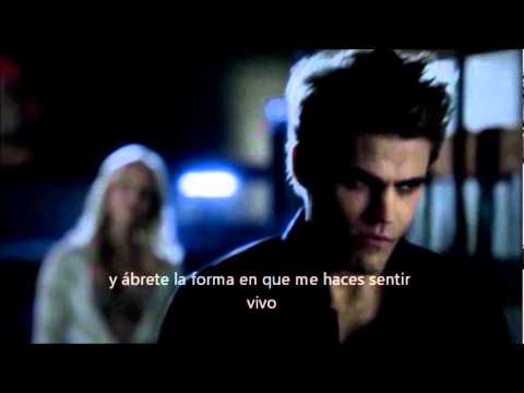 The Vampire diaries extended promo 3x09 Homecoming  ( "Stelena" Music video )