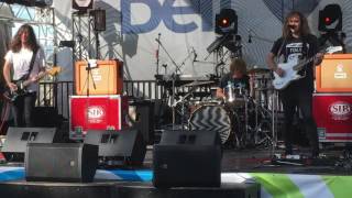 (4K) Reflective Skull - DZ Deathrays - Festival d'été de Québec - FEQ - July 9 2016