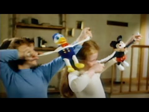 Stretch the hell out of Mickey and Donald!