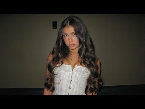 Leah Kate – Meltdown (Official Visualizer)