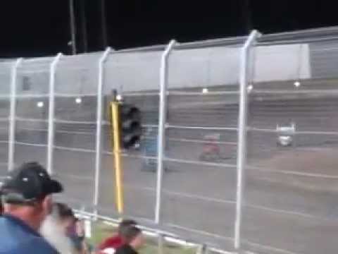 Perth Motorplex Grand Opening October 2012 F500 Crash
