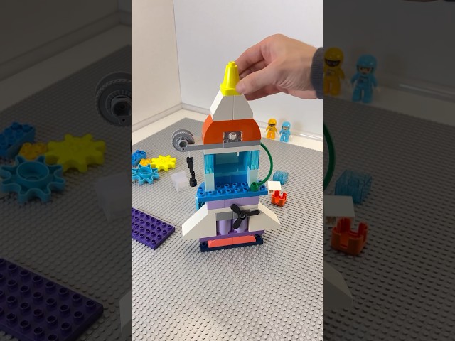 Vídeo relacionado con LEGO Duplo Aventura en Lanzadera Espacial 3en1, Cohete de Juguete de Construcción, Juego de Ciencia Educativo para Niños de 3 Años o Más, Desarrollo de Habilidades Motrices Finas 10422