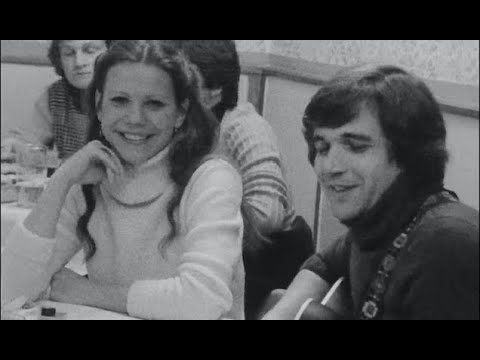 Karel Zich & Lenka Filipová - Mosty (Lost In Love) (1980)