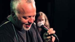 Gene Ween Does Billy Joel - Full Performance - Radio Woodstock 100.1 - 4//10/15