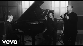UB40 featuring Ali, Astro &amp; Mickey - Many Rivers To Cross (Unplugged / Live)