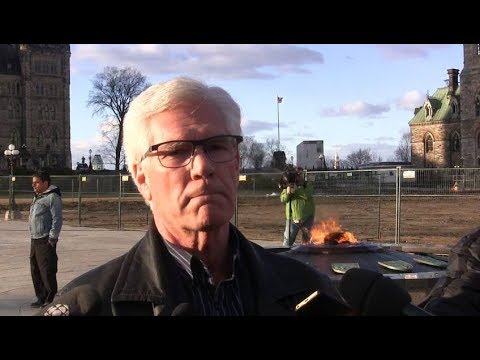 Ottawa considering ‘all options’ to save Trans Mountain pipeline expansion