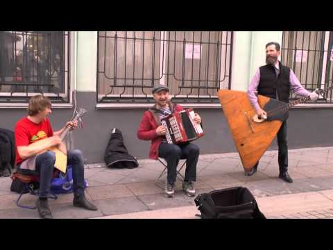 хороша страна Болгария.трио музыкантов