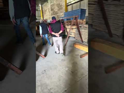 Regresando a Chaco de una obra fotovoltaica en Córdoba pasé por nuestra carpintería en Brinkmann 🤩