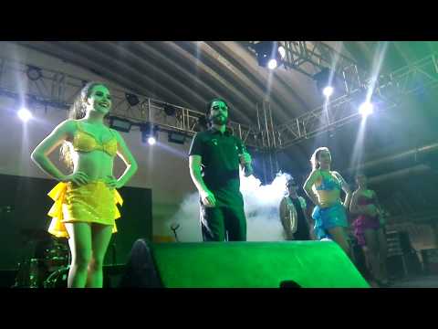 El africano Chico Che chico en vivo