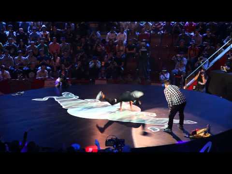 Red Bull BC One 26.11.2011 Moscow (Morris vs. Salo)