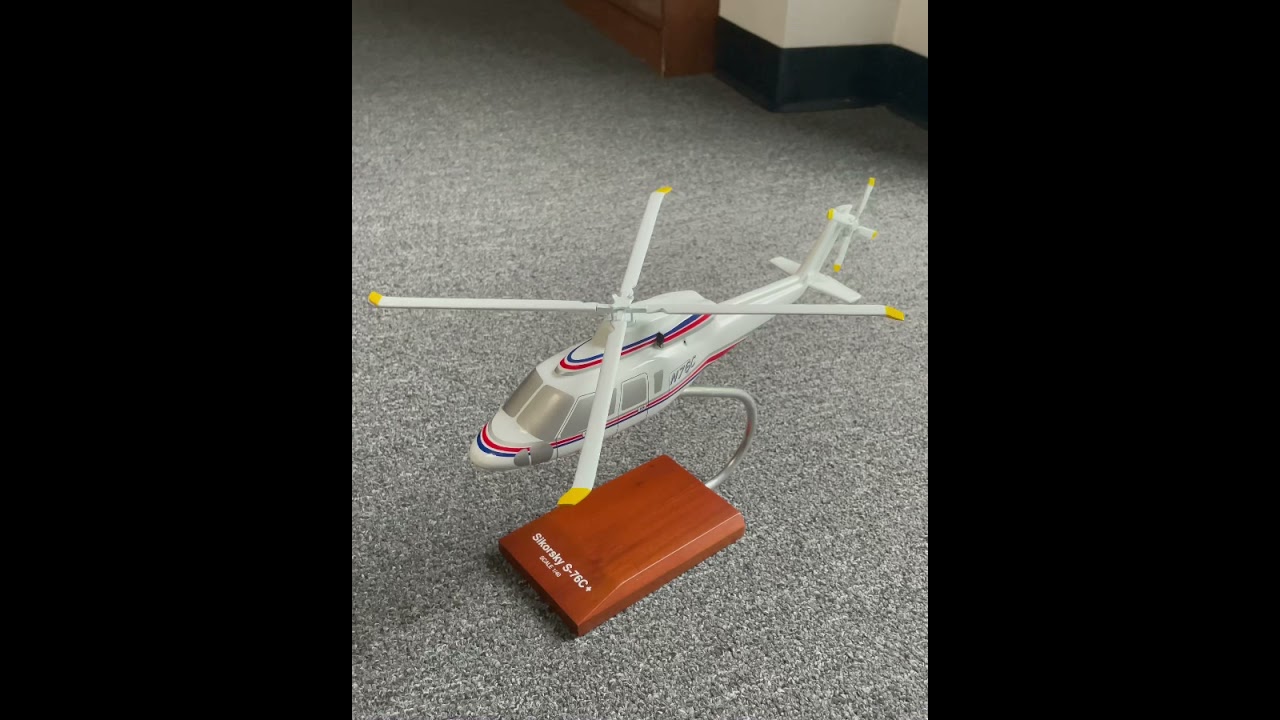 H1540 EXECUTIVE SERIES S-76C DEMONSTRATOR 1/40 By Executive Series Models.