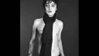 the libertines _ can&#39;t stand me now ( rare demo version, HQ w/ lyrics )