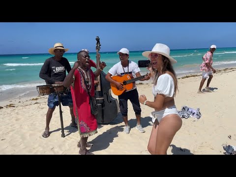 fui a bañarme a las playas del este CUBA, música cubana