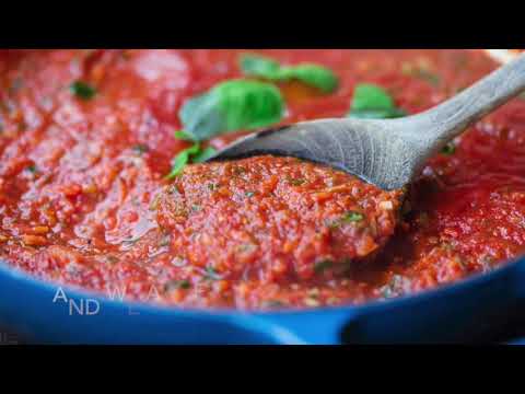 Homemade Spaghetti Sauce From Fresh Tomatoes and Garlic