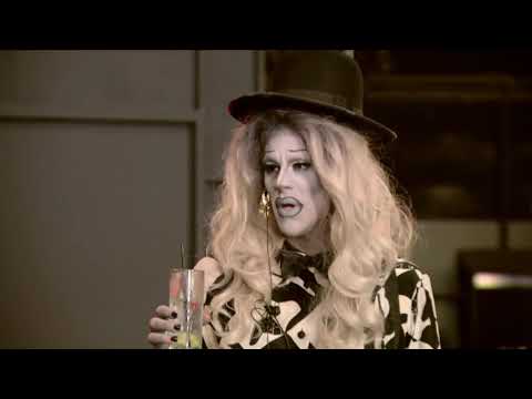 thorgy thor reads bob the drag queen