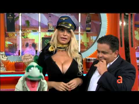 La rubia sexy de El Happy Hour enloquece a Calucho y Clorofilo - América TeVé