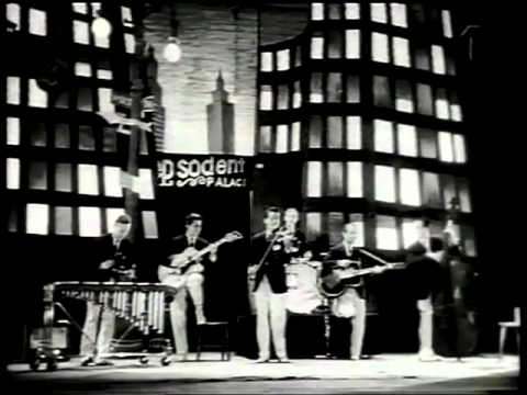 Svend Asmussen: On The Sunny Side Of The Street