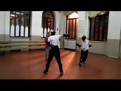 Canne italiana - combattimento col bastone da passeggio Light Contact - scuola Manusardi