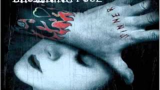 Download lagu Drowning Pool-All Over Me HQ mp3 Download lagu Drowning Pool-All Over Me HQ mp3