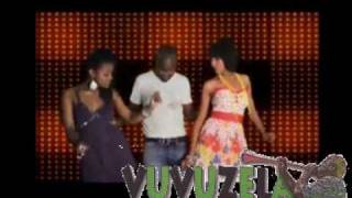 Download lagu dvj Ruffnite  sa house vuvuzela mix mp3