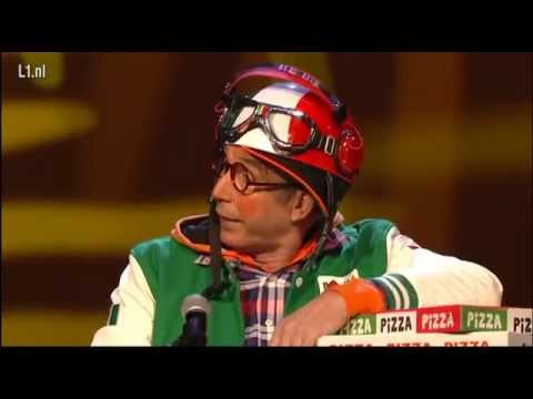 Fer Naus - De Pizzakoerier