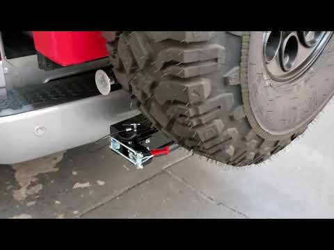 Wilco Hitchgate Offset Tire Carrier