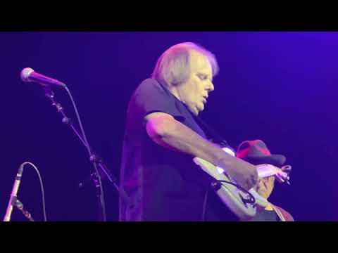 Walter Trout. Bearsville Theater, Woodstock, NY 9/16/22 Ride #waltertrout