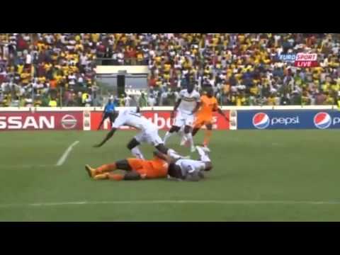 Espectacular elástica con caño de Wilfried Bony   Costa de Marfil vs Mali 2015