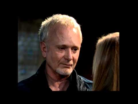 GH "Luke-Laura Supersoap Tease" :40