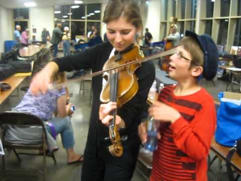 Liddy, Vance, 'n Rudy at Western Open Fiddle Competition