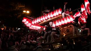 preview picture of video '2014年10月11日河内長野だんじり祭千代田駅前パレード「向野町」ぶんまわしです。'