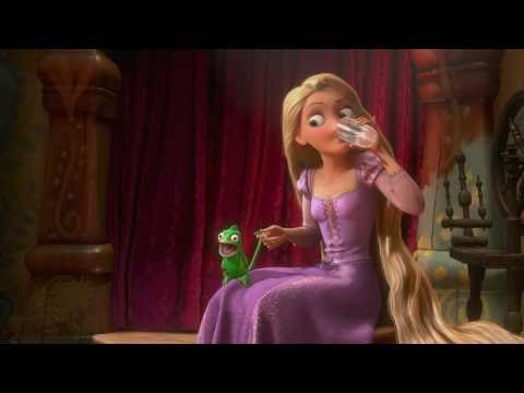 Trouvé: Personnage légendaire puni chez elle - Raiponce