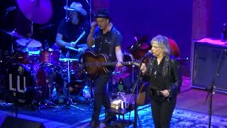 Lucinda Williams @The City Winery, NY 4/20/23 People Talkin'