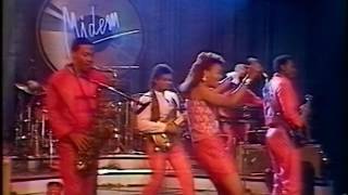 Rose Royce - medley (ao Car Wash) & Listen Up - Live Midem 1986
