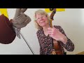 Instrumentenvorstellung Die Musikschnecke Finchen Lernt Die Geige Kennen